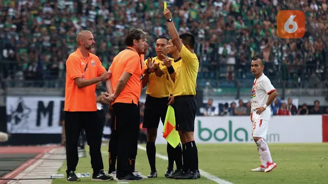Pelatih Persija Jakarta, Julio Banuelos
