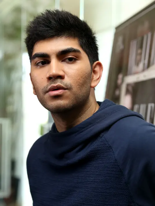 Gandhi Fernando sendiri berperan sebagai produser dan pemeran di film ‘Midnight Show’. Bahkan pria yang memerankan Juna di film ini meminta Acha Septriasa secara langsung untuk dapat memerankan Naya. (Andy Masela/Bintang.com)