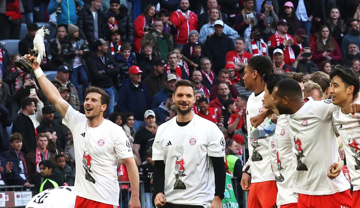 Kini, Bayern Munchen tengah mengincar gelar quadruple pada musim ini. Mereka telah memenangkan Jerman Super Cup dan Bundesliga. Sementara dua gelar tambahan lain yang masih terbuka adalah DFB Pokal dan Liga Champions. (AFP/Karl-Josef Hildenbrand)