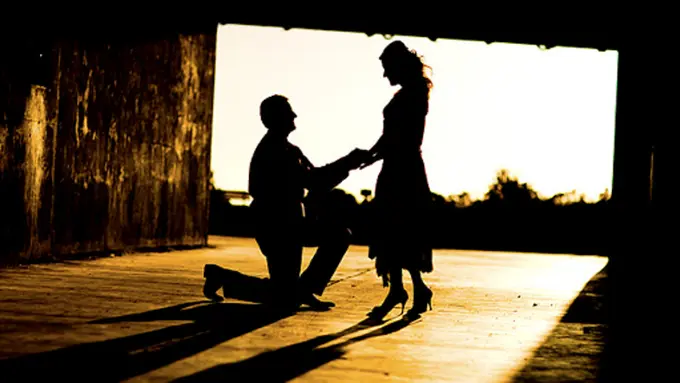 Editor Says: Pasangan Hidup Terbaik Ialah Sahabatmu