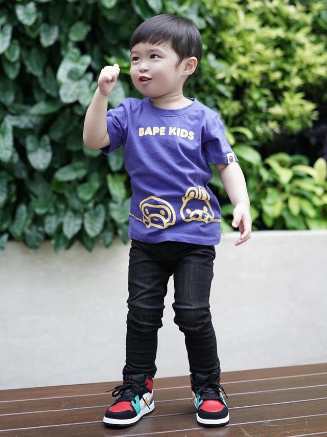 Disebut Mirip Sang Ayah, Ini 6 Potret Menggemaskan Raphael Moeis