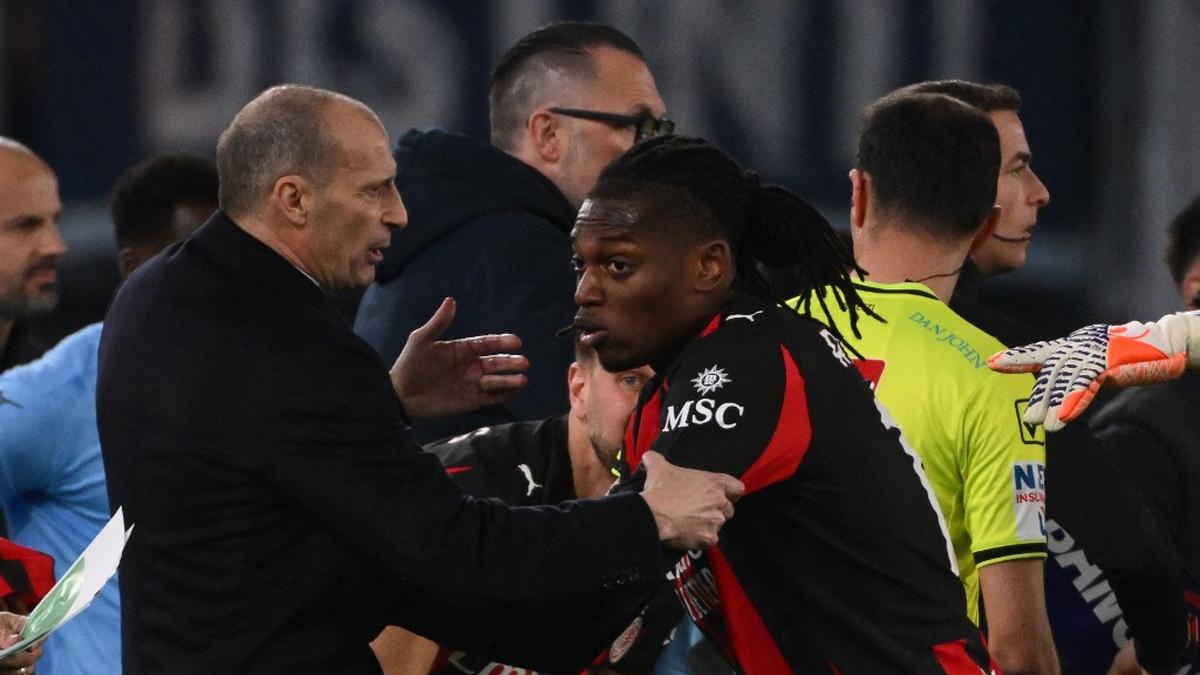 Rafael Leao Emosi Saat Diganti di Laga Lazio vs Milan, Ternyata Ini Penyebabnya