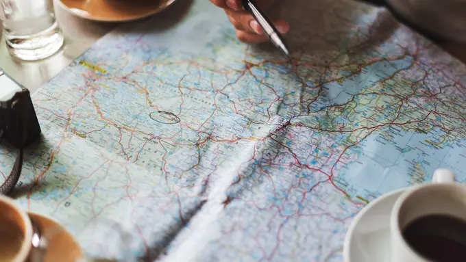 [Bintang] Hobi Keluyuran, 3 Shio Ini Paling Nggak Betah di Rumah