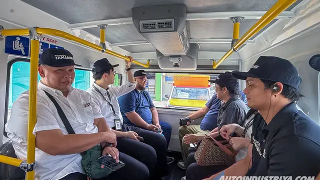 Intip Kabin Penumpang Toyota Tamaraw MPUV, Muat 10 Orang dan Ber-AC