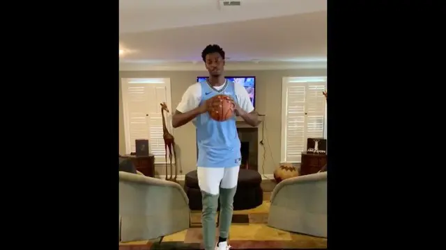 Berita Video Pebasket Memphis Grizzlies, Jaren Jackson Jr Pamer Skill Two Ball Dribbling di Rumahnya
