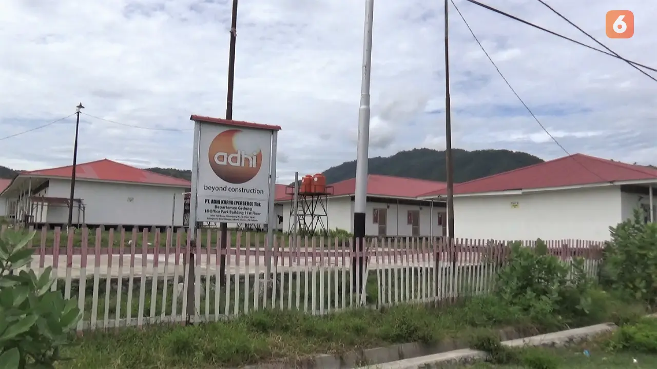 Kompleks huntara penyintas gempa Sigi di Desa Bora
