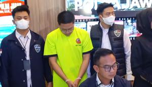 Polisi telah melakukan pemeriksaan terhadap streamer Adimas Firdaus alias Resbob, pelaku dalam kasus dugaan ujaran kebencian terhadap suku Sunda. Resbob mengaku alasannya melakukan hal tersebut adalah untuk mendulang uang hasil saweran dari penontonnya. (Liputan6.com/Arya Prakasa)