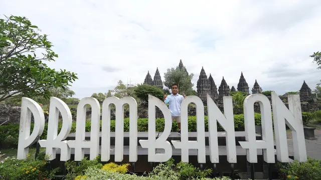 Hector Jesus Salva Tunque - Indonesia Para Badminton International 2022