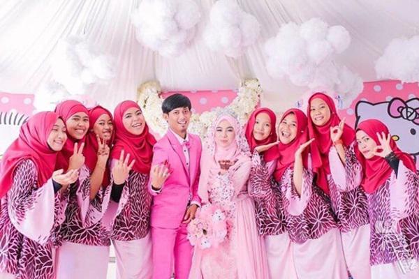 Unduh 66 Koleksi Gambar Hello Kitty Pengantin Terbaik Gratis