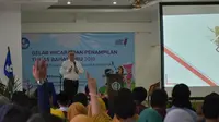 Kepala Badan Bahasa Prof Dadang Sunendar, M.Hum, membuka Gelar Wicara dalam Peringatan Hari Bahasa Ibu Internasional di Rawamangun, hari ini (21/02)