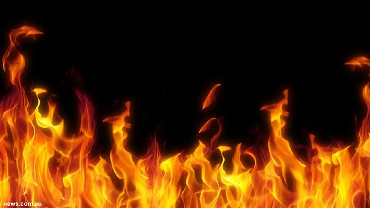 pria-bakar-130626a.jpg