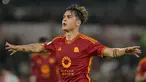 Pemain AS Roma Paulo Dybala merayakan gol ke gawang US Cremonese pada pertandingan sepak bola babak 16 besar Coppa Italia di Stadio Olimpico, Roma, Italia, Rabu (3/1/2024). (Alfredo Falcone/LaPresse via AP)