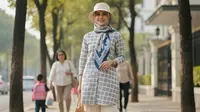 Cara Padupadan Tunik &amp; Celana Panjang supaya Tetap Syari dan Stylish