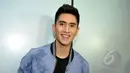 Artis ganteng Verrell Bramasta saat ditemui seusai mengisi sebuah acara di kawasan Mampang, Jakarta, Senin (4/5/2015). (Liputan6.com/Panji Diksana)