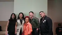 Perjalanan Wilsen Willim Merajut Cerita Tenun Indonesia, dari Tangan Perajin ke Panggung Couture