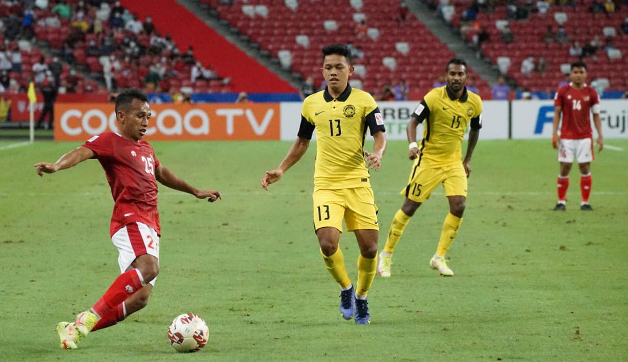 Meski begitu, Irfan Jaya langsung menebus kesalahannya dengan mencetak dua gol (36', 43') untuk membalikkan kedudukan. (Dok. PSSI)