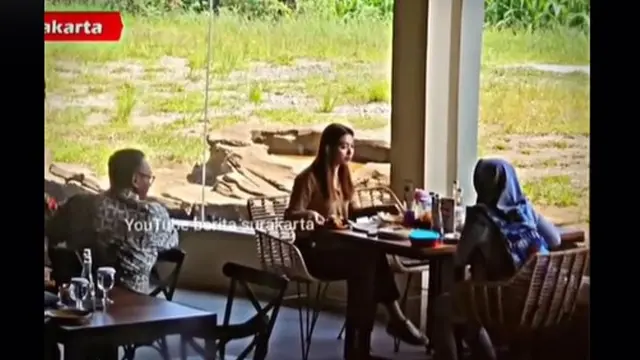Adab Selvi Ananda Ajak Pengasuh Anaknya Makan di Satu Meja Tuai Pujian.