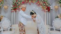 Ilustrasi pernikahan, menikah, pengantin. (Photo by Yudha Allam on Pexels.com)