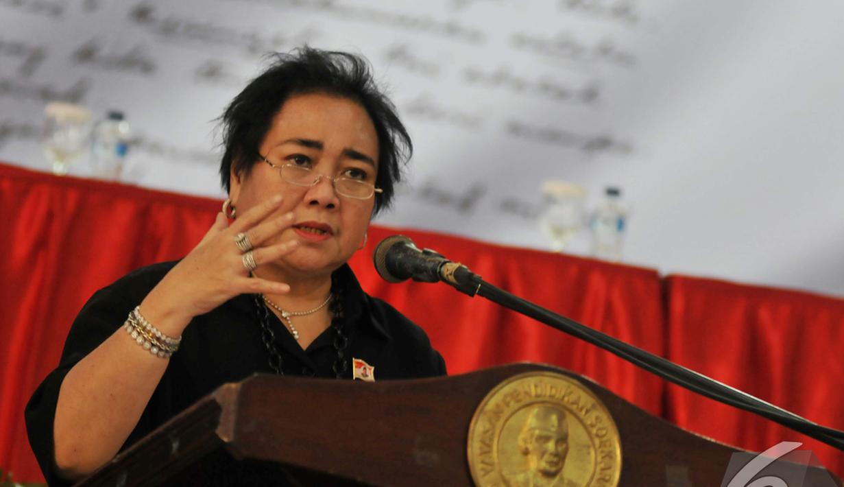 Rachma mengkritisi ide Jokowi yang ingin mereposisi polisi di bawah Depdagri, Jakarta, Rabu (3/8/2014) (Liputan6.com/Johan Tallo)  