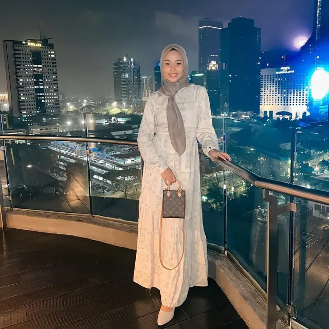 8 Pesona Dara Arafah Usai Putuskan Mantap Berhijab, Banjir Pujian