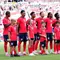 Para pemain Timnas Inggris berbaris di lapangan sebelum pertandingan persahabatan internasional antara Inggris dan Selandia Baru di Stadion Raymond James pada 6 Juni 2026 di Tampa, Florida. (Rich Storry/Getty Images via AFP)