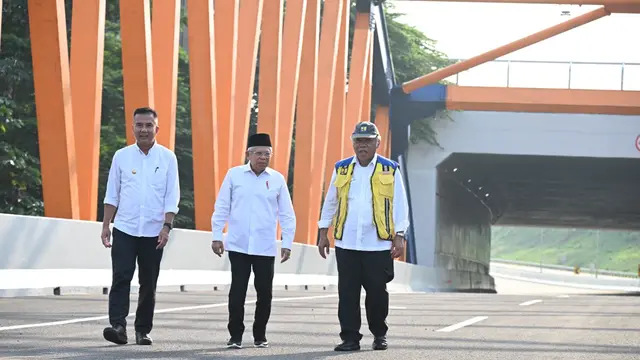 Wakil Presiden (Wapres) Ma'ruf Amin meresmikan jalan tol sepanjang 26,18 kilometer (km) di Jembatan Sungai Cileungsi KM 57+400 di Jalan Tol Cimanggis-Cibitung. (Istimewa)
