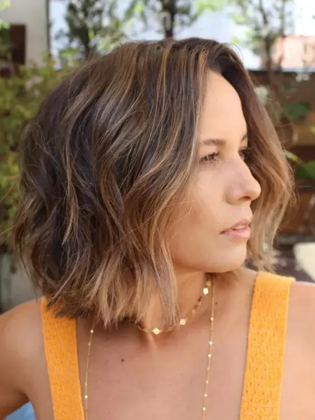 Warna Rambut Wanita Bikin Awet Muda
