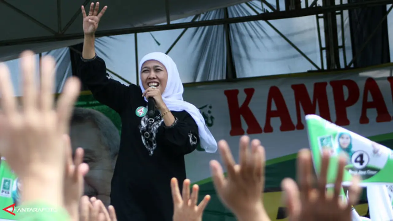 khofifah-percayadiri-130828b.jpg