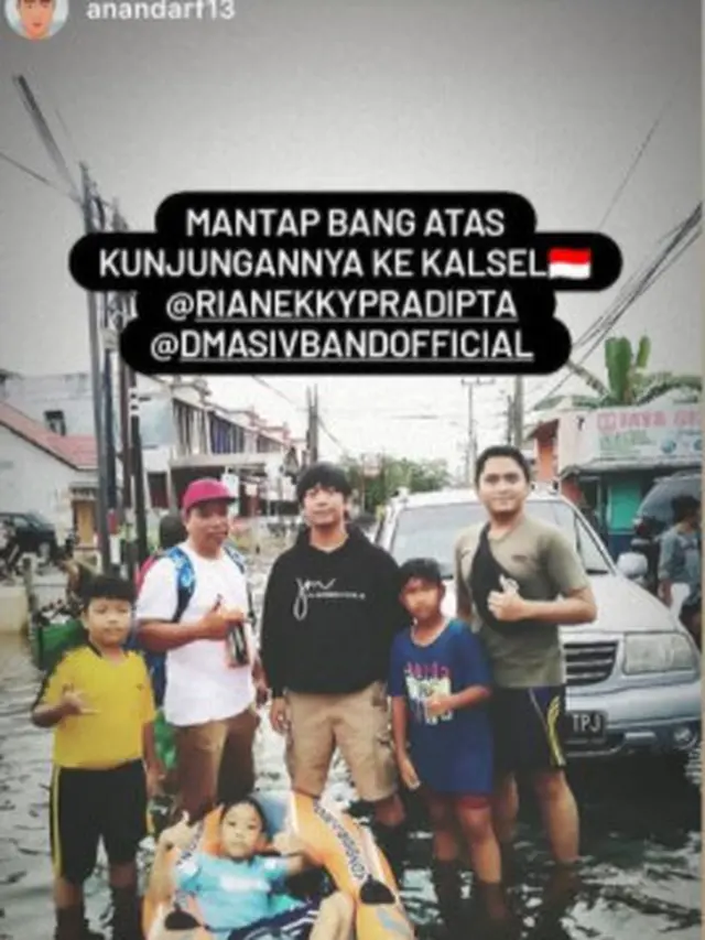 6 Momen Rian d'Masiv Bantu Korban Banjir di Kalimantan Selatan, Tuai Pujian