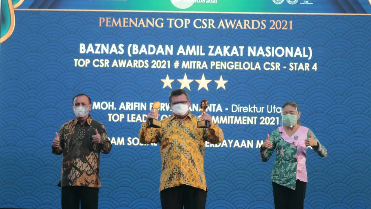 BAZNAS Raih 3 Penghargaan TOP CSR Award 2021