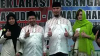 Pasangan cabup-cawabup Bekasi dalam Pilkada 2017 Sa'duddin-Ahmad Dhani (SAH) resmi mendeklarasikan diri. (Liputan6.com/Fernando Purba)
