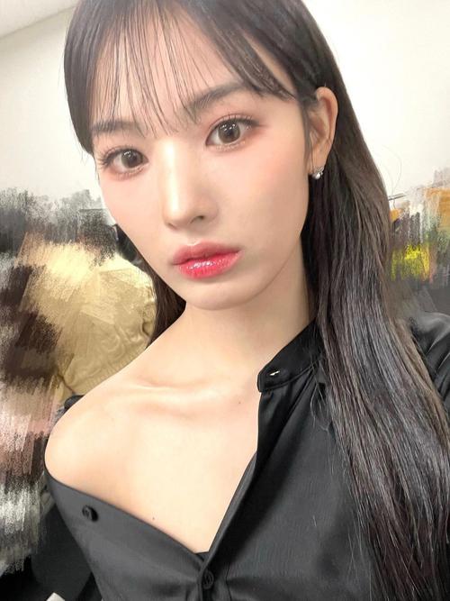 Yalangoch Anastasiya Zyurkalova fotosurati