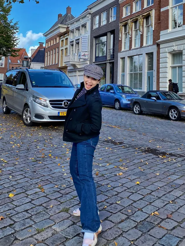 Feni Rose (Foto: Instagram/@fenirose)