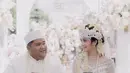 Artis cillik Tommy Kaganangan baru saja menikah dengan kekasih, Putri Syahilla di Siring Piere Tendean, Banjarmasin, Kalimantan Selatan padan Jumat (5/5/2023). Credit: Instagram (@tommykaganangan15)