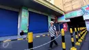 Terlihat sejumlah toko di pusat perbelanjaan Blok B Tanah Abang, Jakarta, belum kembali buka, Jumat (24/7/2015). Pusat grosir terbesar di Asia ini sebagian masih terlihat tutup dan baru akan buka kembali pada 27 Juli mendatang. (Liputan6.com.Johan Tallo) 