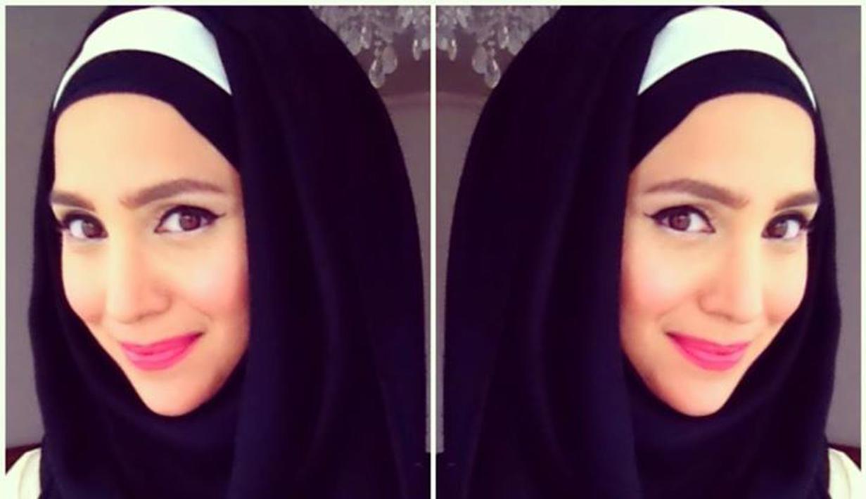 8 Gaya Hijab Cantik Dengan Bando Atau Headband Fimela Fimelacom