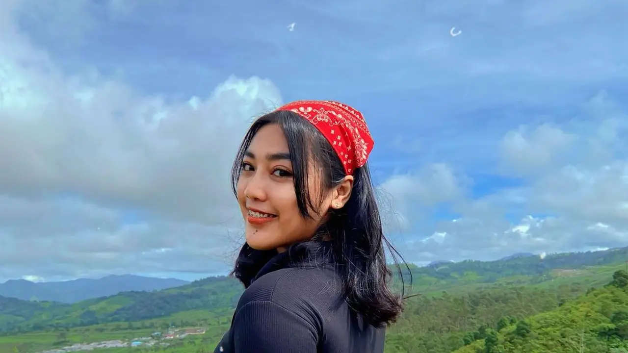 Gigi Ruwita, mantan istri Doni Salmanan yang tak kalah cantik dengan Dinan Fajrina