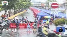 Ratusan PKL Jatibaru berunjuk rasa di depan kantor Ombudsman Jakarta menuntut laporan hasil akhir pemeriksaan penataan PKL.