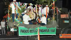 Citizen6, Surabaya: Serta untuk kriteria system penilaian lomba parade bedug yang pertama Kreatifitas dan Harmonisasi, kedua Penyajian, ketiga Penampilan. (Pengirim: Budi Abdillah)
