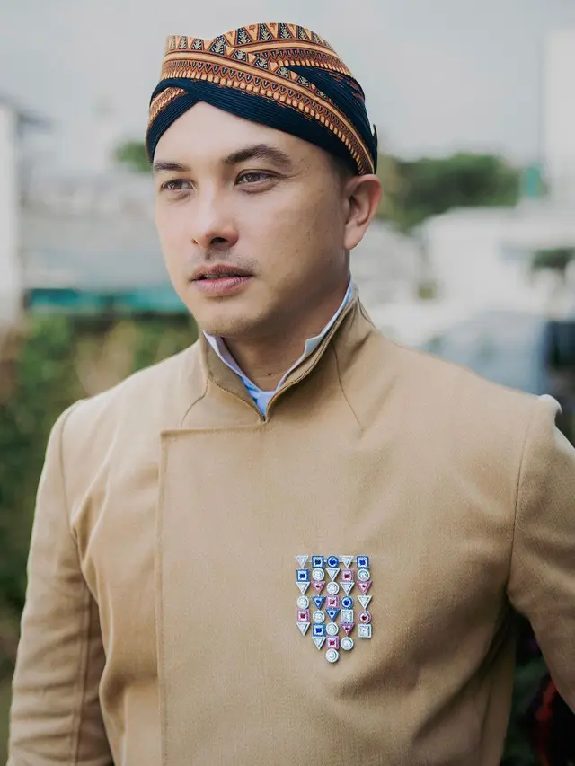 Nicholas Saputra