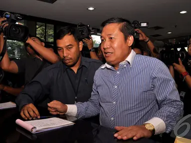 Komisioner Komisi Yudisial (KY) Taufiqurrahman Syahuri mendatangi kantor KPK, Jakarta, Selasa (30/9/2014) (Liputan6.com/Miftahul Hayat)