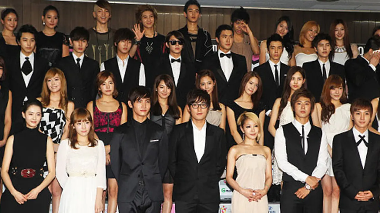 sm-entertainments-artists-140130b.jpg