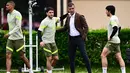 AC Milan akan bertanding melawan Inter Milan di San Siro pada leg pertama semifinal Liga Champions 2022/2023. (AFP/Marco Bertorello)