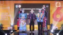 Desainer nasional Wignyo usai memamerkan koleksinya dalam gelaran Festival 6 2023 di Senayan Park, Jakarta, Minggu (9/7/2023). (Liputan6.com/Faizal Fanani)