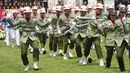 Komandan Upacara Peringatan Detik-Detik Proklamasi Kemerdekaan Republik Indonesia yakni Kolonel Arm Joko Setiyo Kurniawan. Saat ini, ia menjabat sebagai Danmen Armed 2/PY/2 Kostrad. (AP Photo/Achmad Ibrahim)