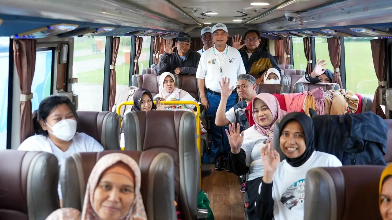 BRI Group Berangkatkan 12.173 Orang Mudik Asyik Bersama BUMN 2024