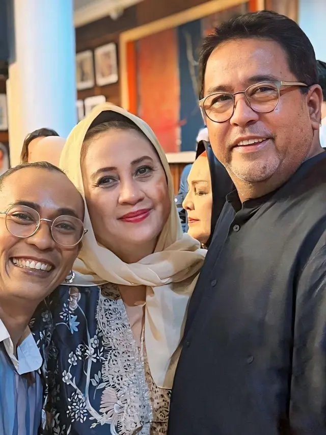 Momen Reuni Pemeran Film Gita Cinta dari SMA, Persahabatan Galih dan Ratna Tetap Awet Sampai Sekarang