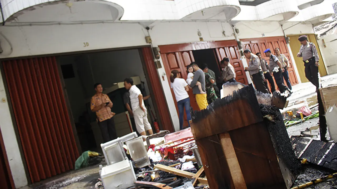 Bayi tewas terbakar