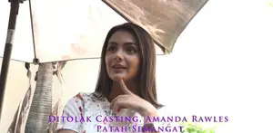 Amanda Rawles sempat menyerah di awal karirnya. Sering ikut beberapa casting dan mendapatkan banyak penolakan, Amanda Rawles merasa patah semangat. 