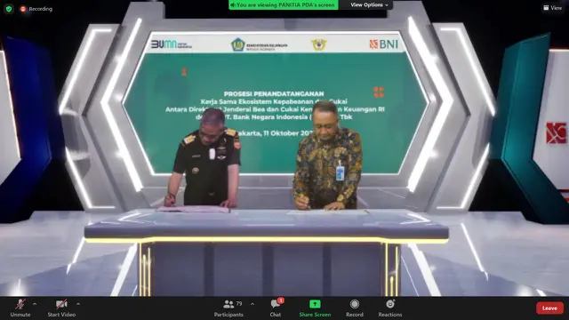Penandatanganan Perjanjian Kerja Sama (PKS) secara virtual antara Direktur Utama BNI Royke Tumilaar dan Dirjen Bea dan Cukai Askolani di Jakarta pada Senin, 11 Oktober 2021. Dok BNI